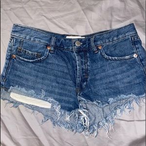 Short shorts